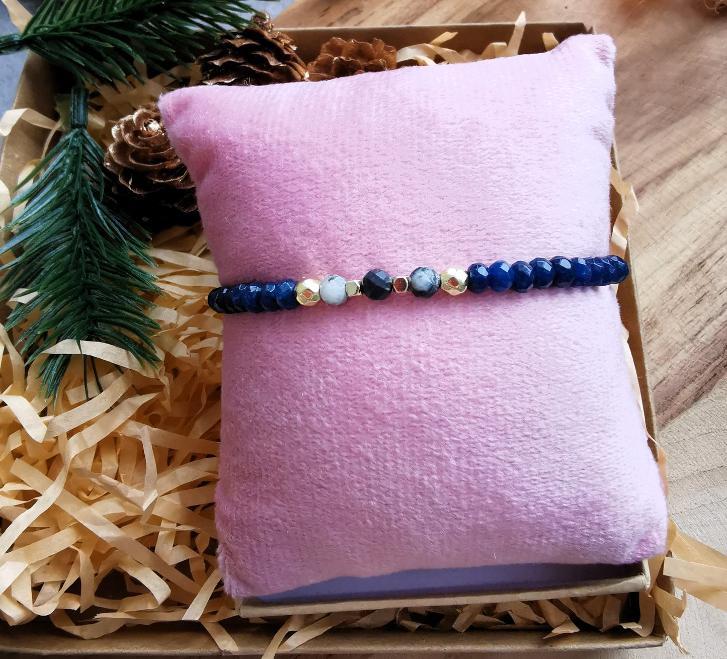 „Blue Mirage” — chalcedon niebieski • hematyt • turkus afrykański