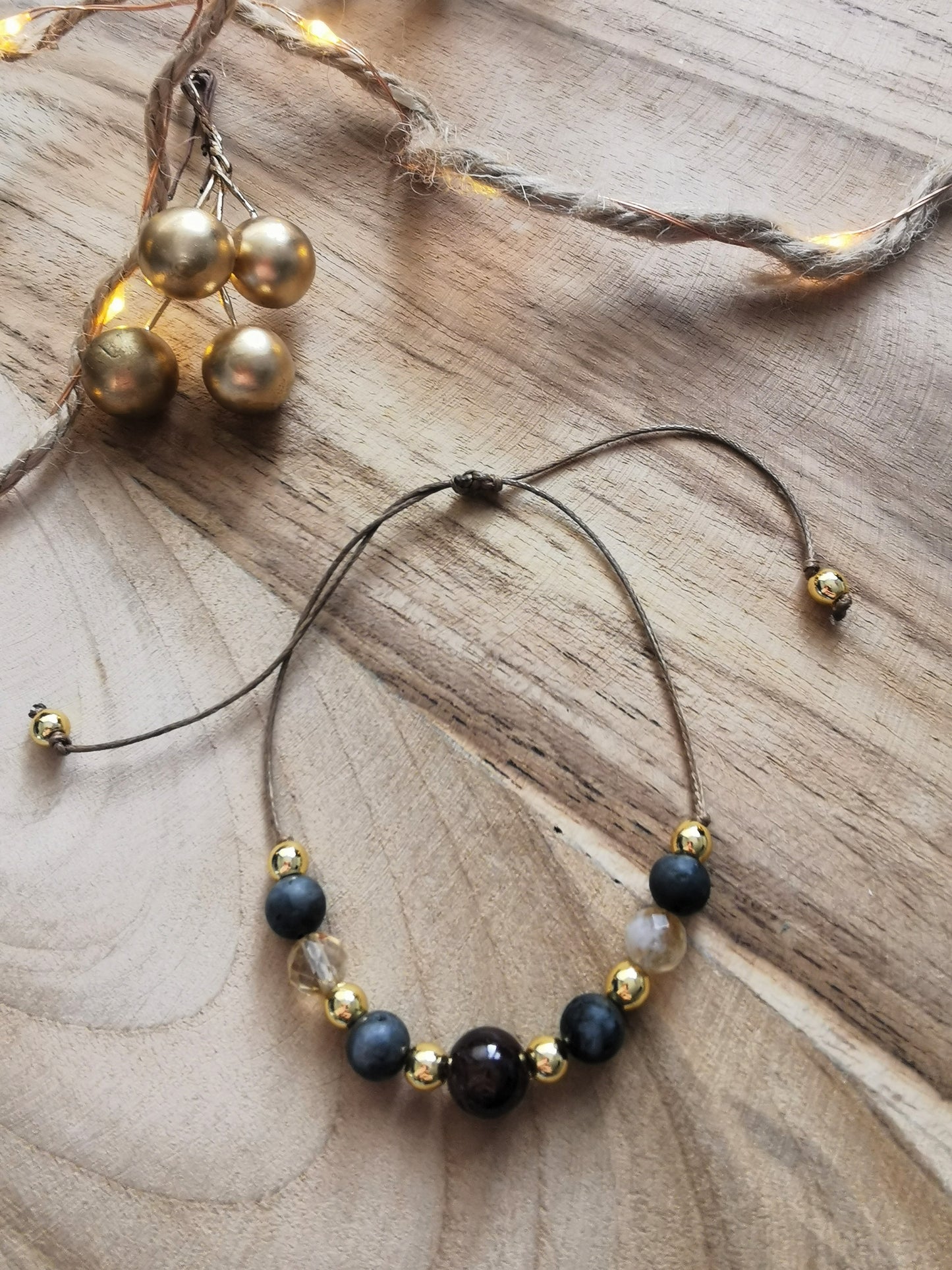 ✨ Siła. Światło. Odwaga na sznurku