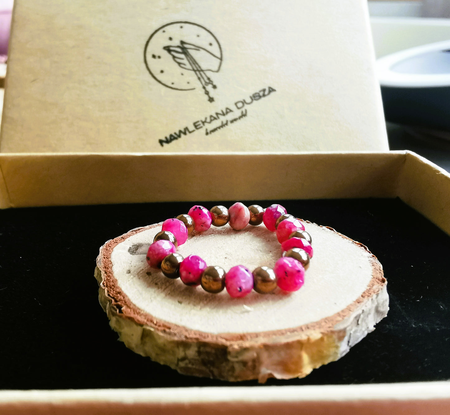 Pierścionek „Wiśniowa Energia” – Granat • Hematyt