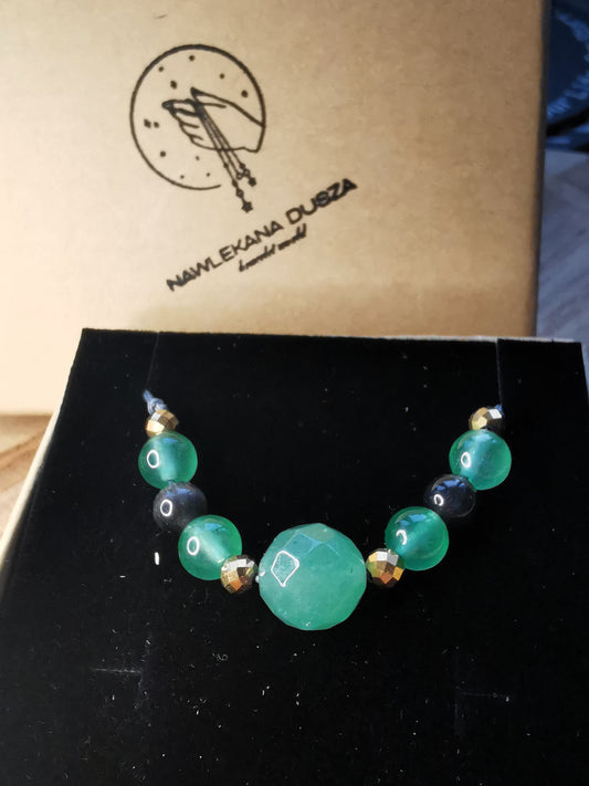 💚 Bransoletka na sznurku z awenturynu i kociego oka