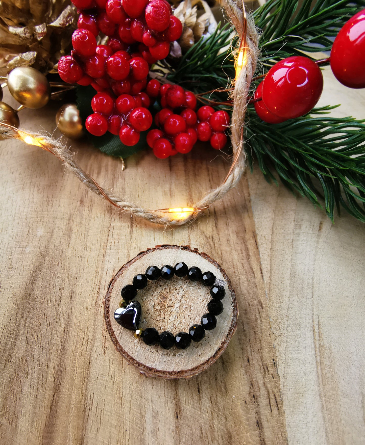 Pierścionek „Turmalinowy Minimalizm” – Turmalin • Hematyt