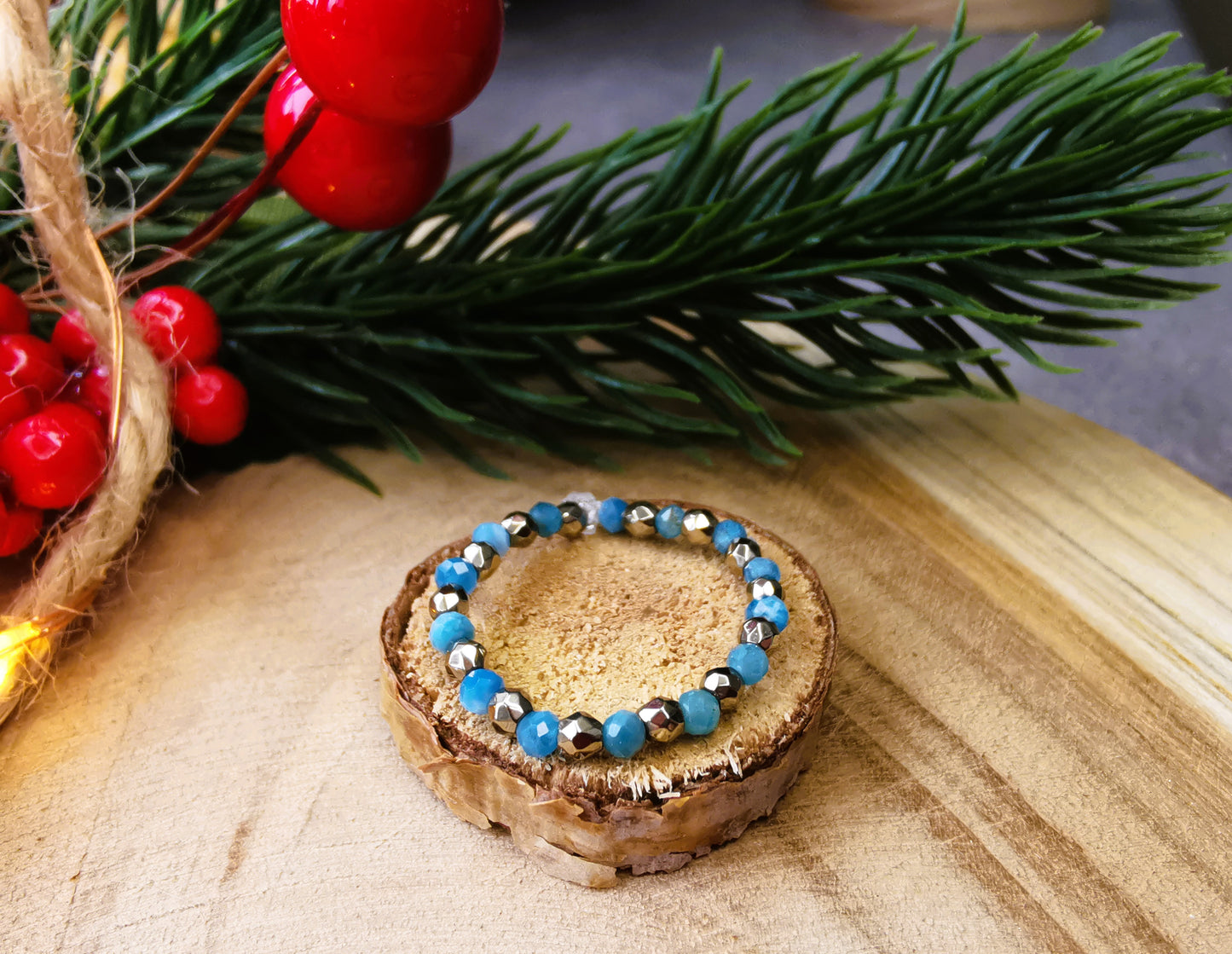 Pierścionek „Oceaniczna Siła” – Apatyt • Hematyt