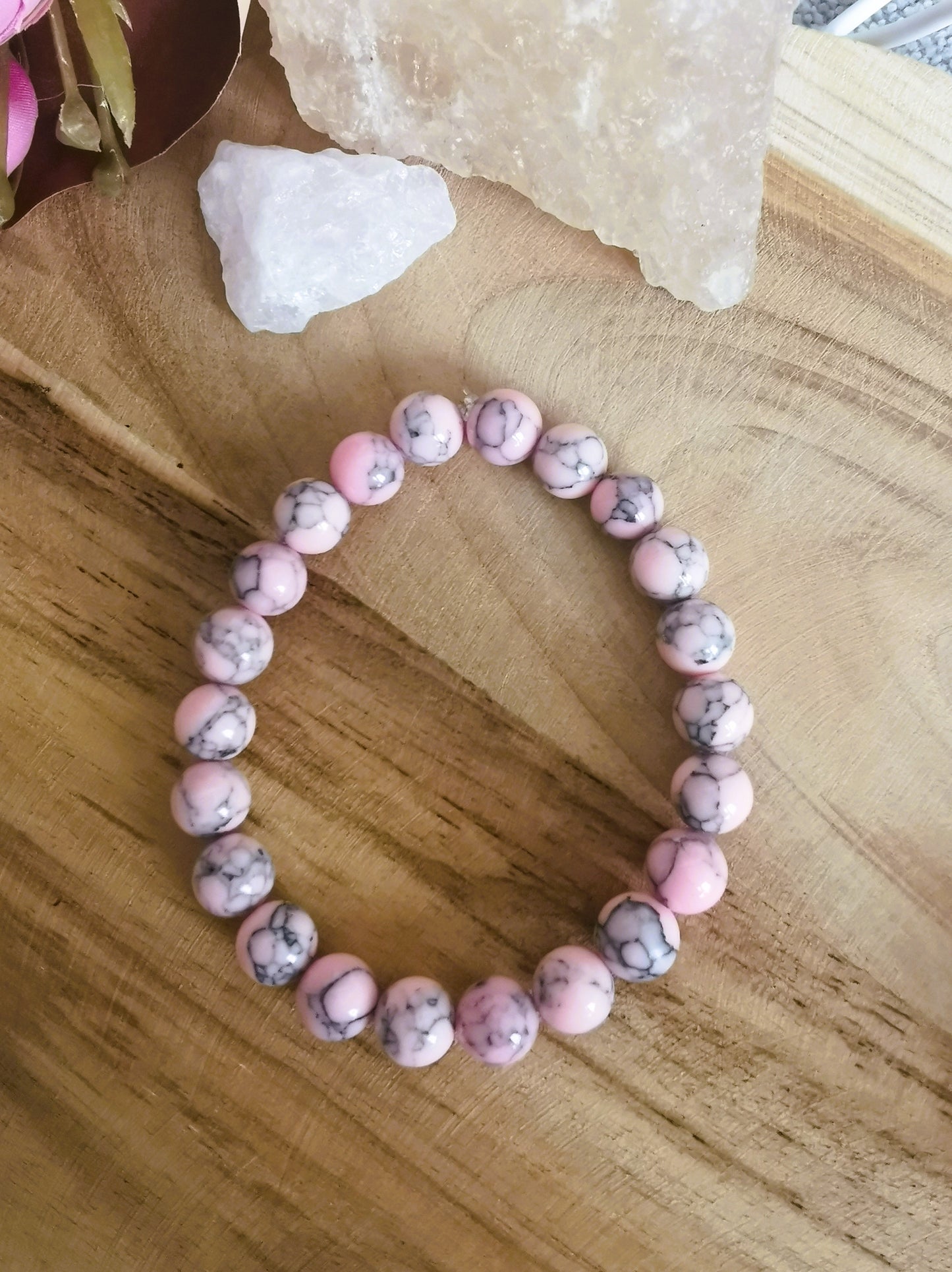 Bransoletka „Łagodność”  różowy howlit 💗