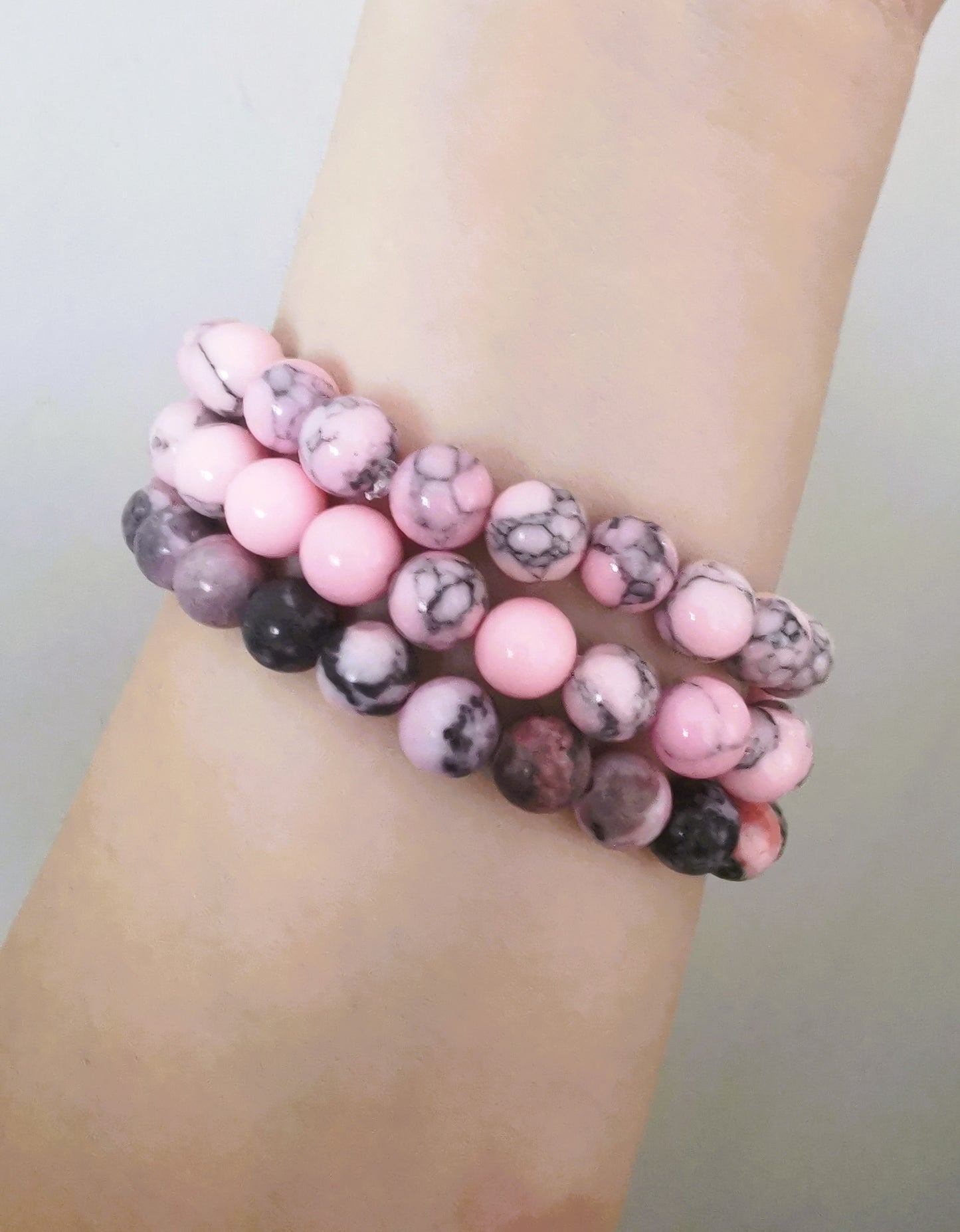 Bransoletka „Łagodność”  różowy howlit 💗